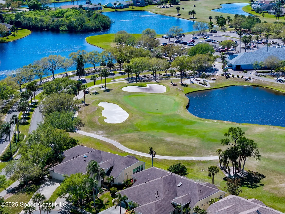 Photo of 2596 Addington Circle