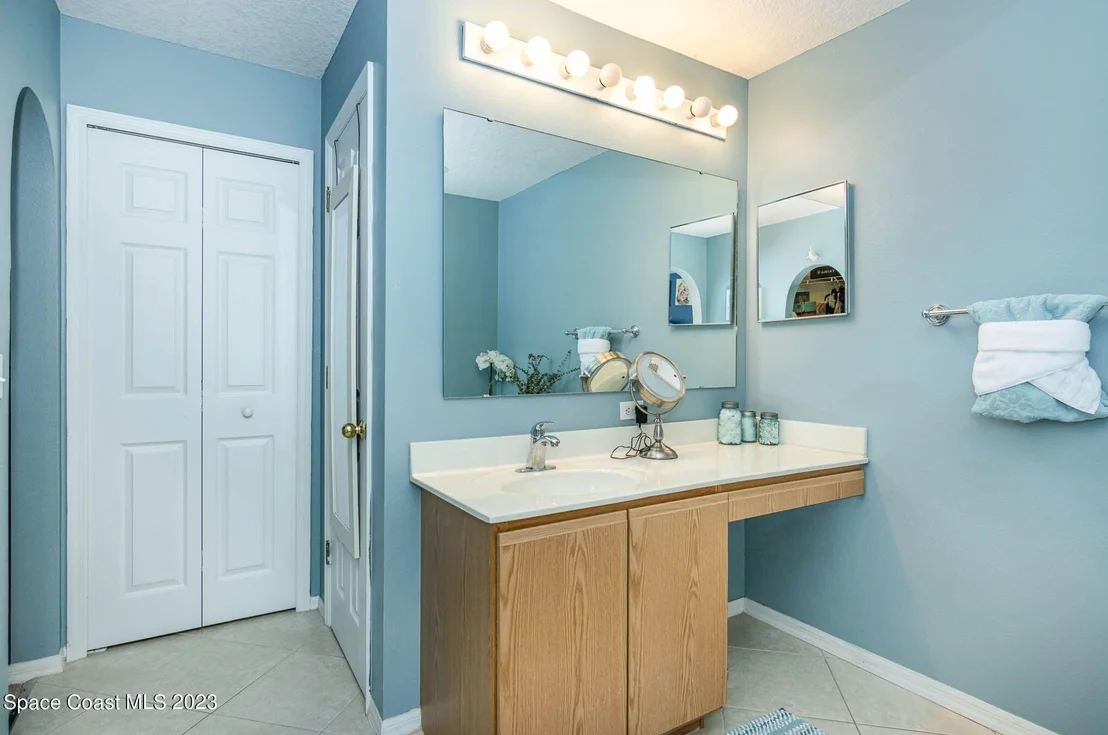 Photo of 3976 Four Lakes Drive