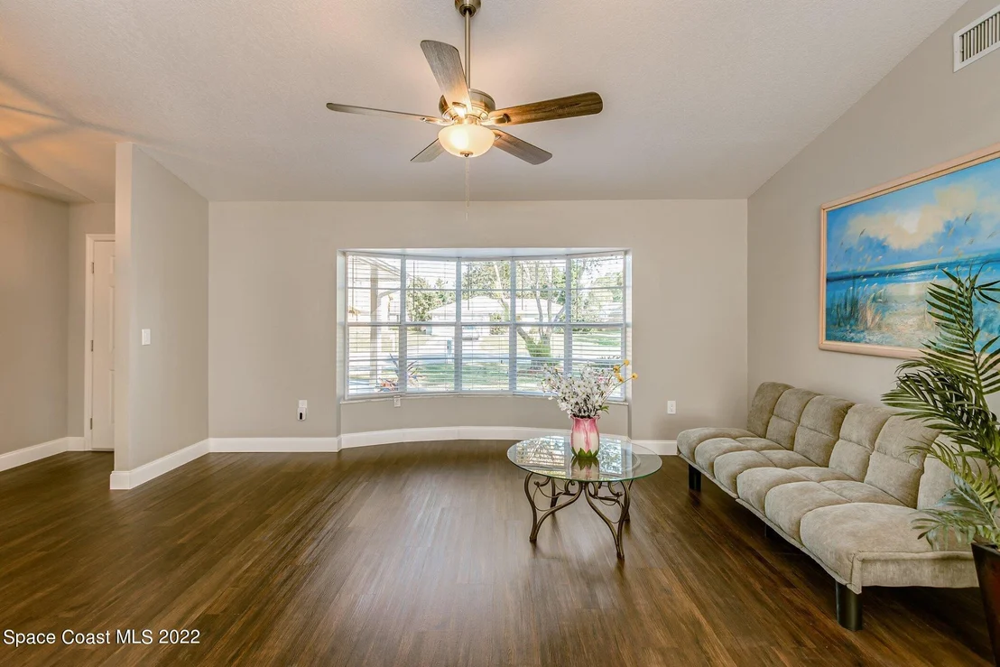 Photo of 1882 Pace Drive NW