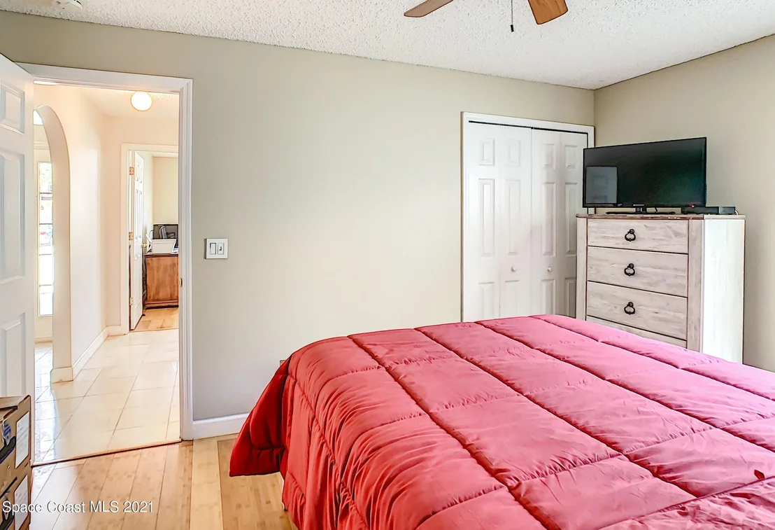 Photo of 4087 Four Lakes Drive