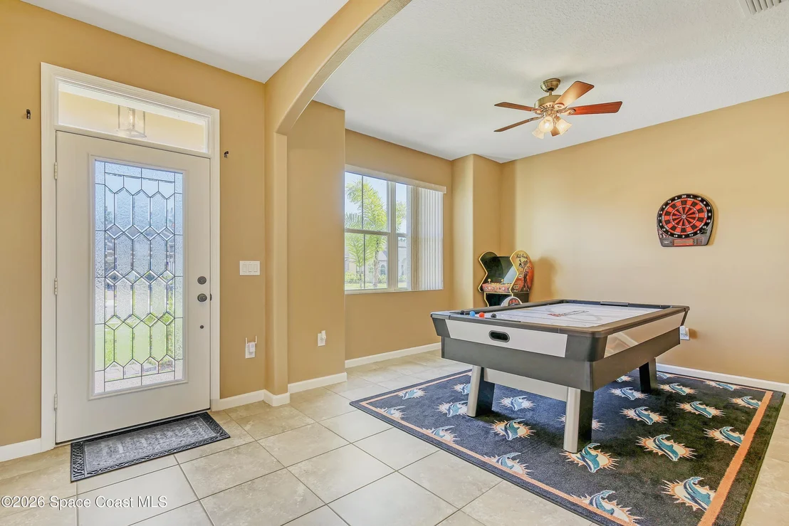 Photo of 1124 Musgrass Circle