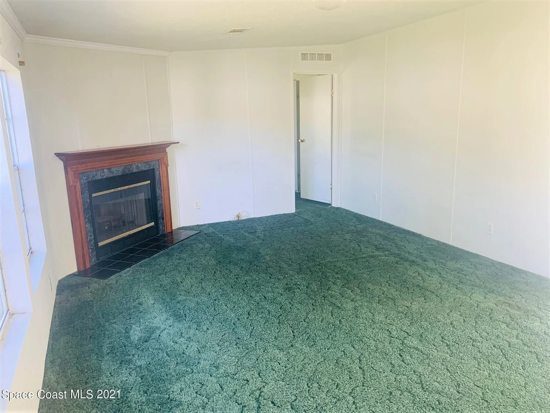 Photo of 351 Broadway Boulevard