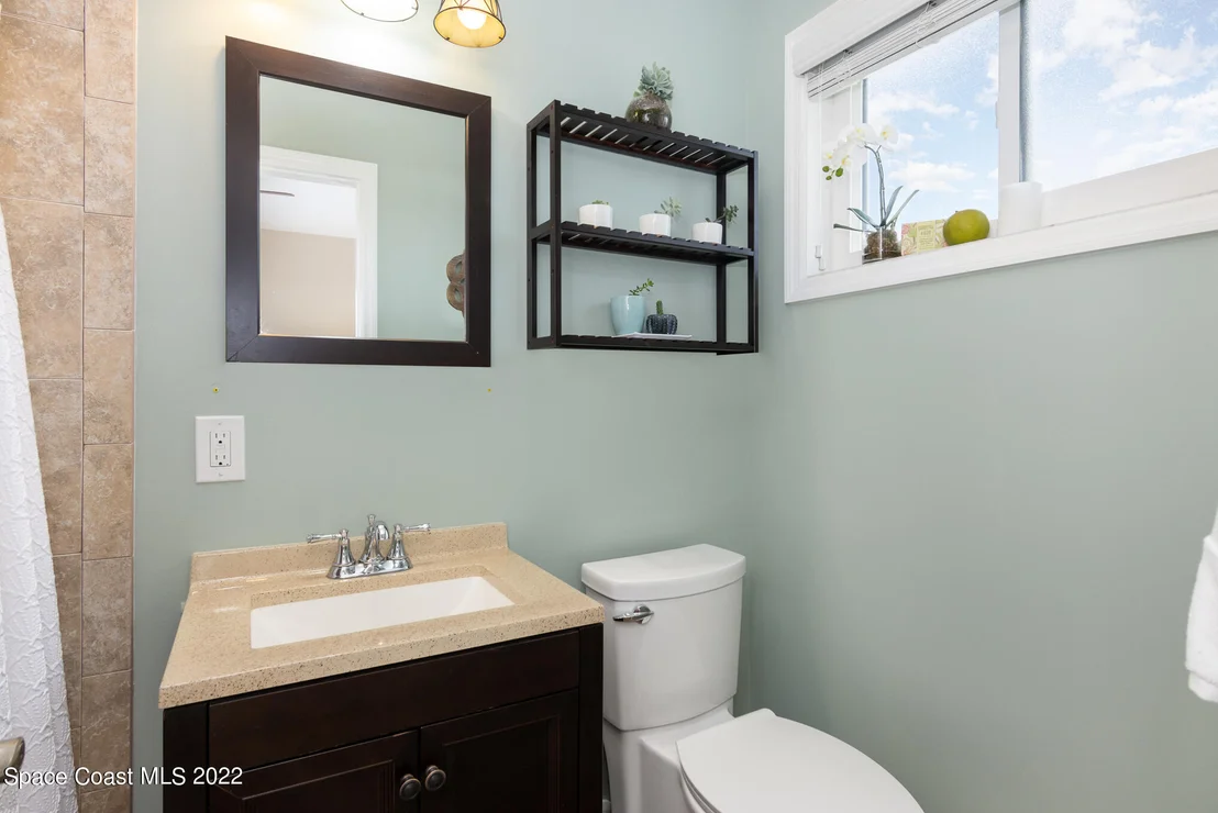 Photo of 831 Glenmore Circle