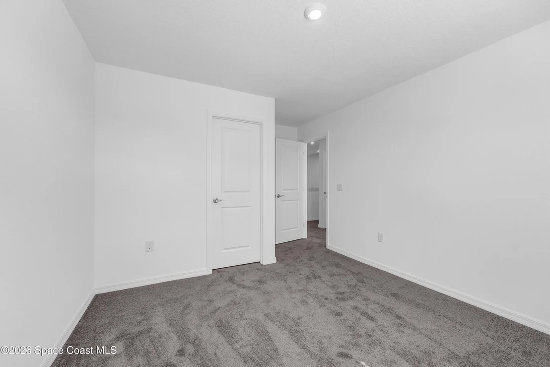 Photo of 757 Castleford Avenue NE