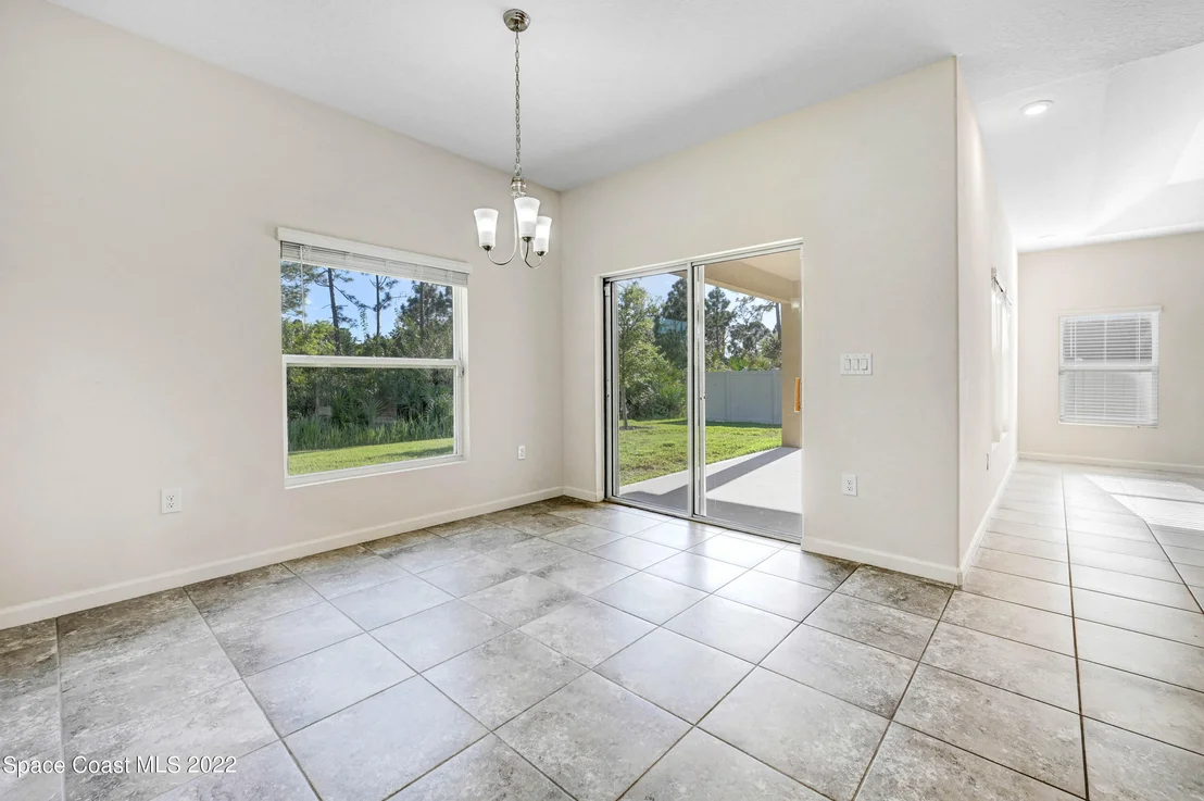Photo of 636 Stonebriar Drive