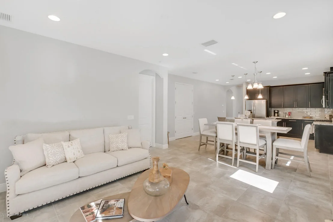 Photo of 2981 Casterton Drive
