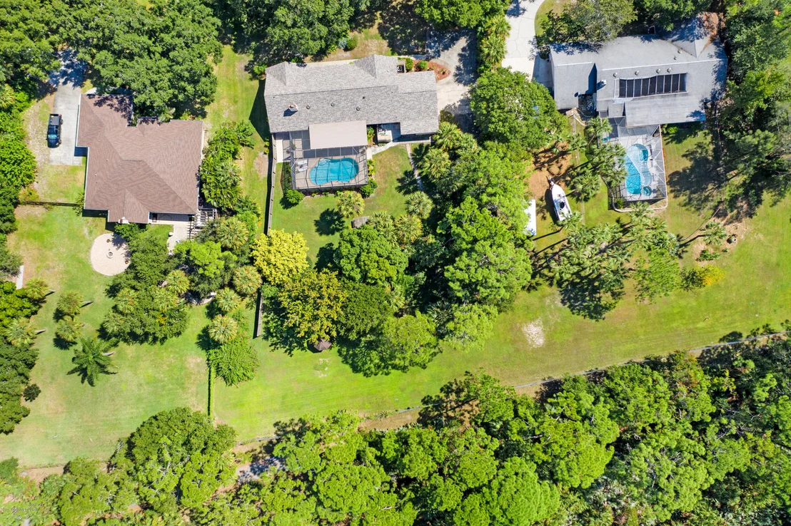 Photo of 1720 Hidden Lake Drive