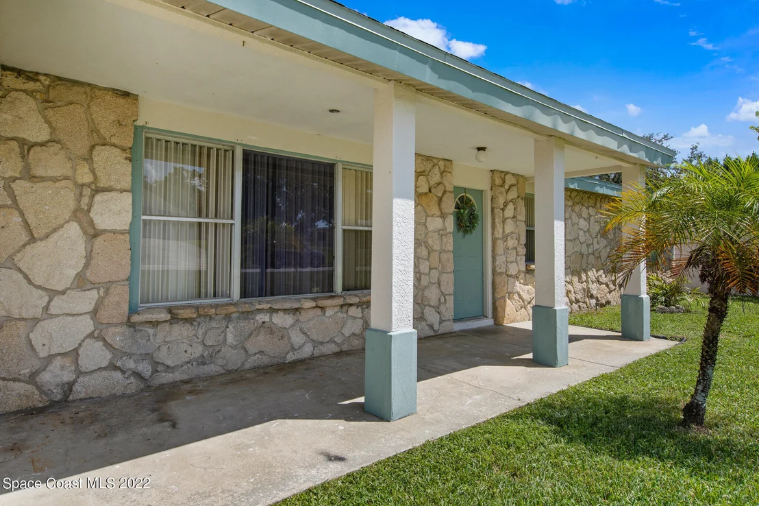 Photo of 2653 Lemon Street NE