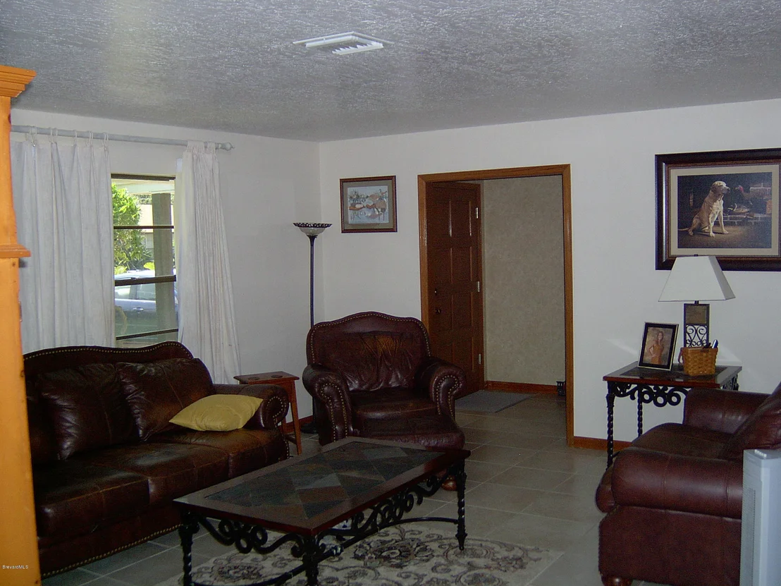Photo of 771 Palm Drive