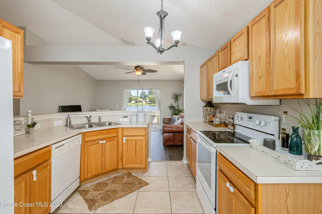Photo of 4540 Bellaluna Drive