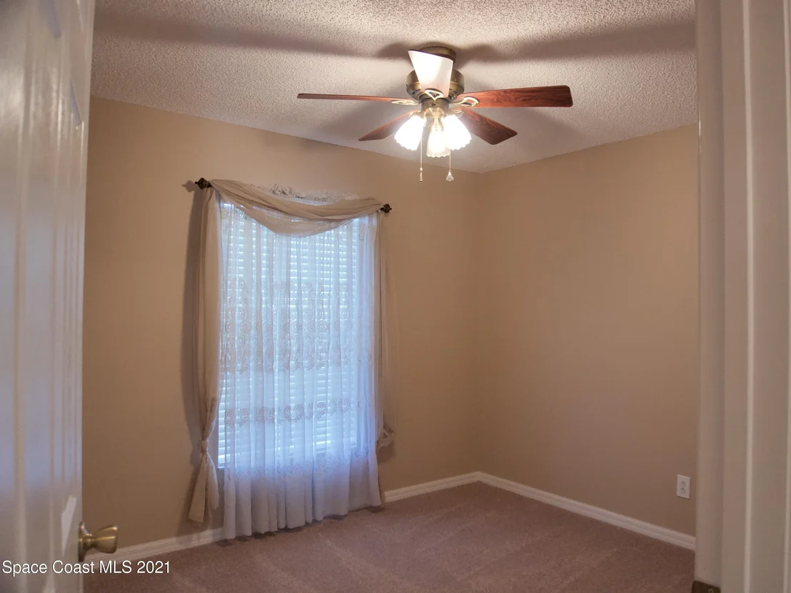 Photo of 850 Wickham Lakes Drive