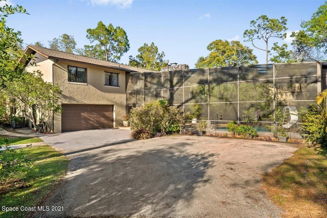Photo of 1115 Sand Pine Circle
