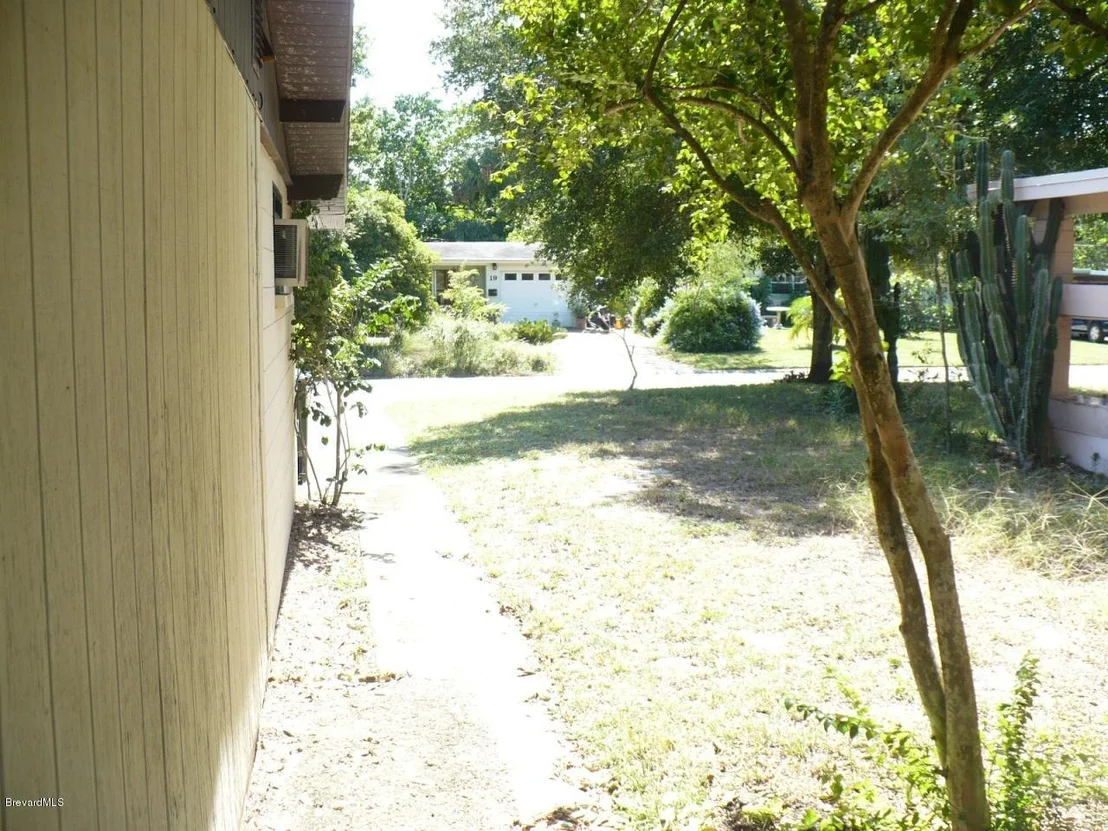 Photo of 18 Burlington Avenue