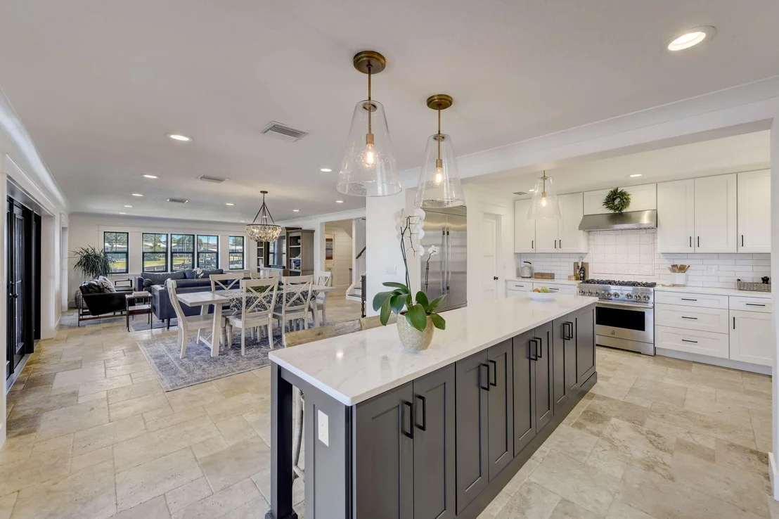 Photo of 451 River View Lane
