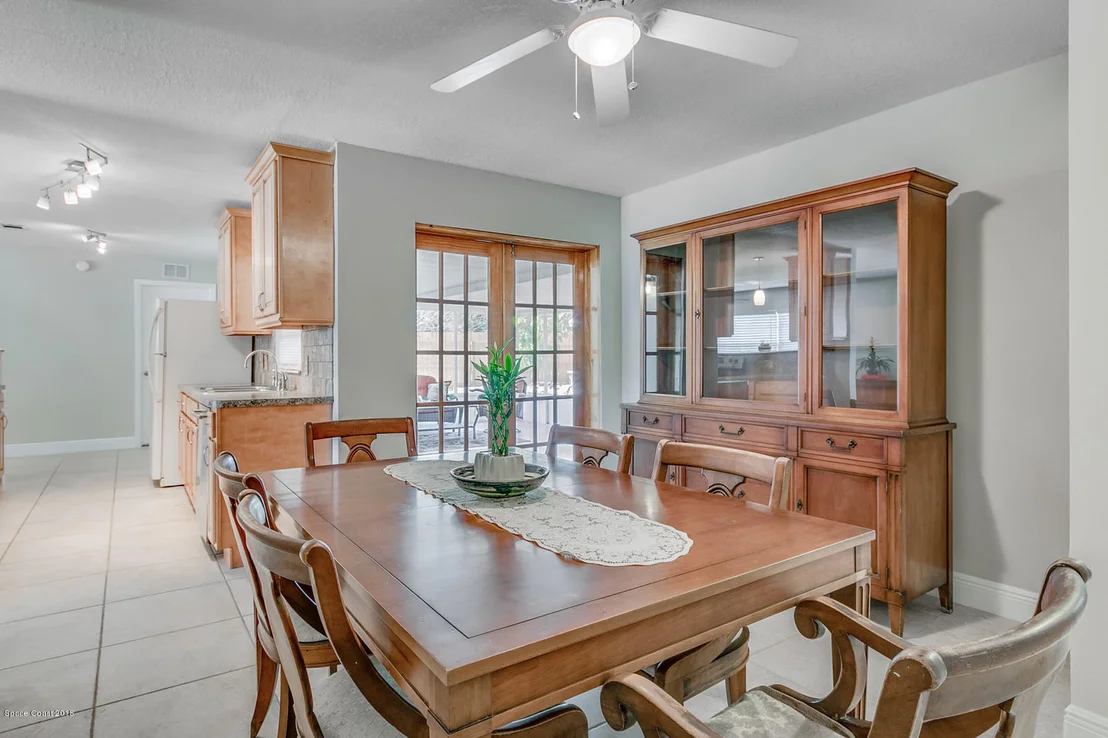 Photo of 171 E Haven Drive