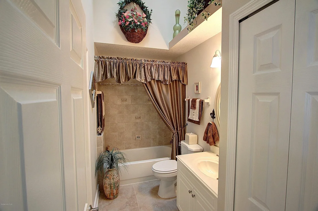 Photo of 501 Shell Cove Drive
