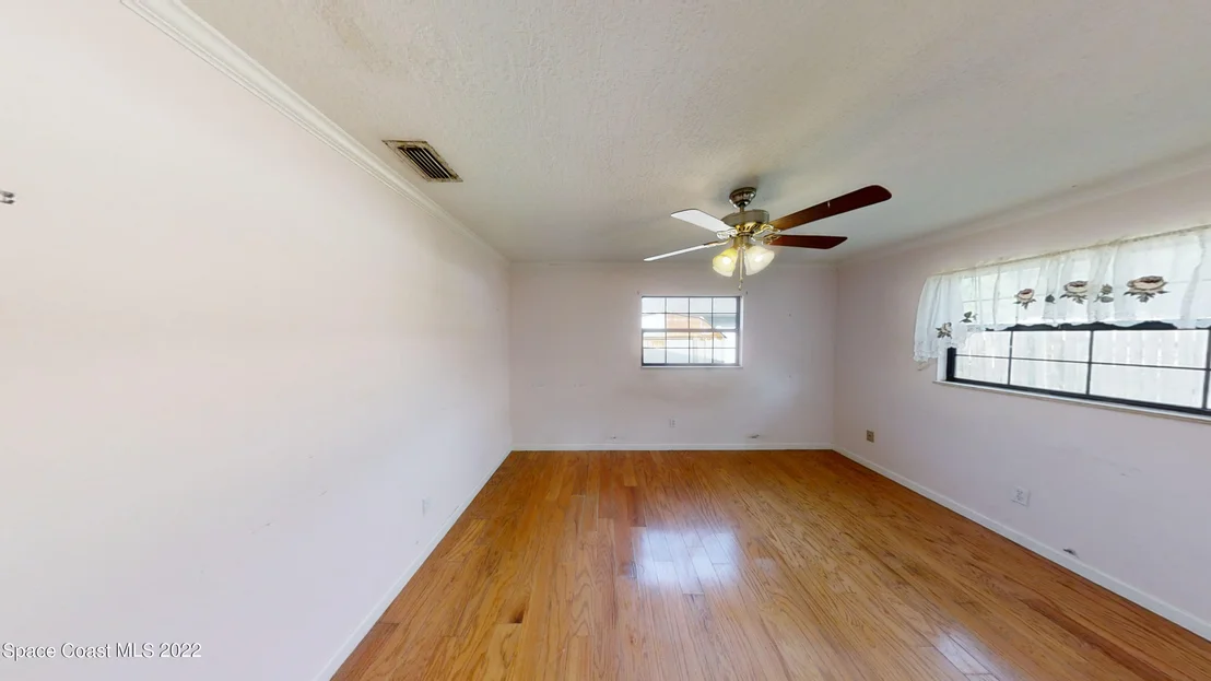 Photo of 967 Miracle Way