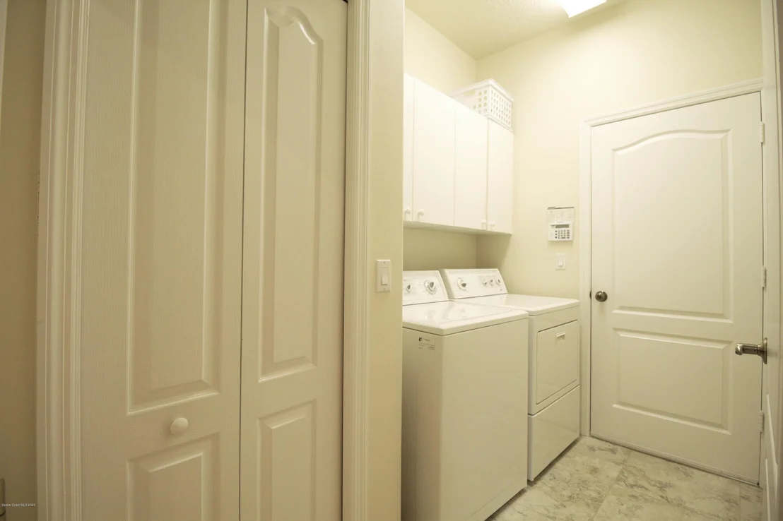 Photo of 1015 Starling Way