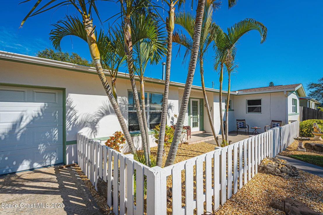 Photo of 337 Gemini Drive
