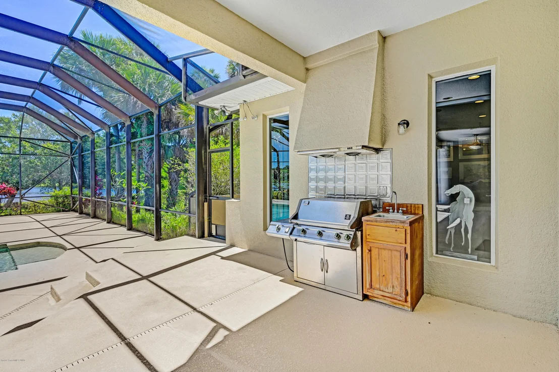 Photo of 5640 Willoughby Drive