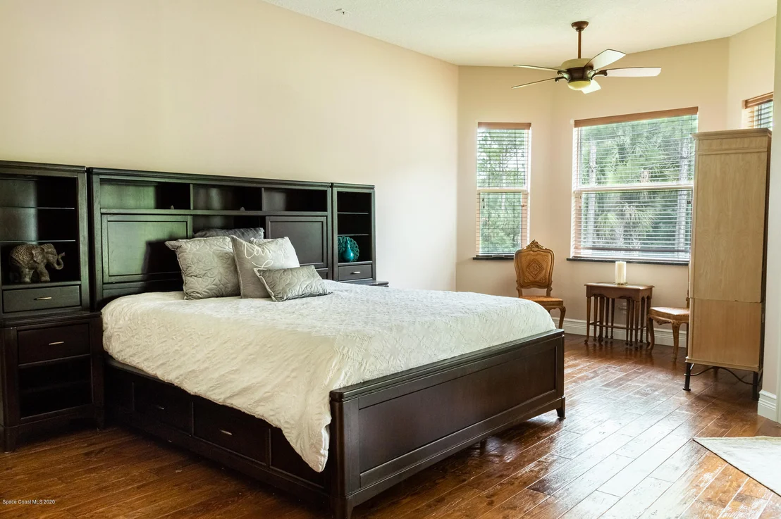 Photo of 5443 The Willows Drive