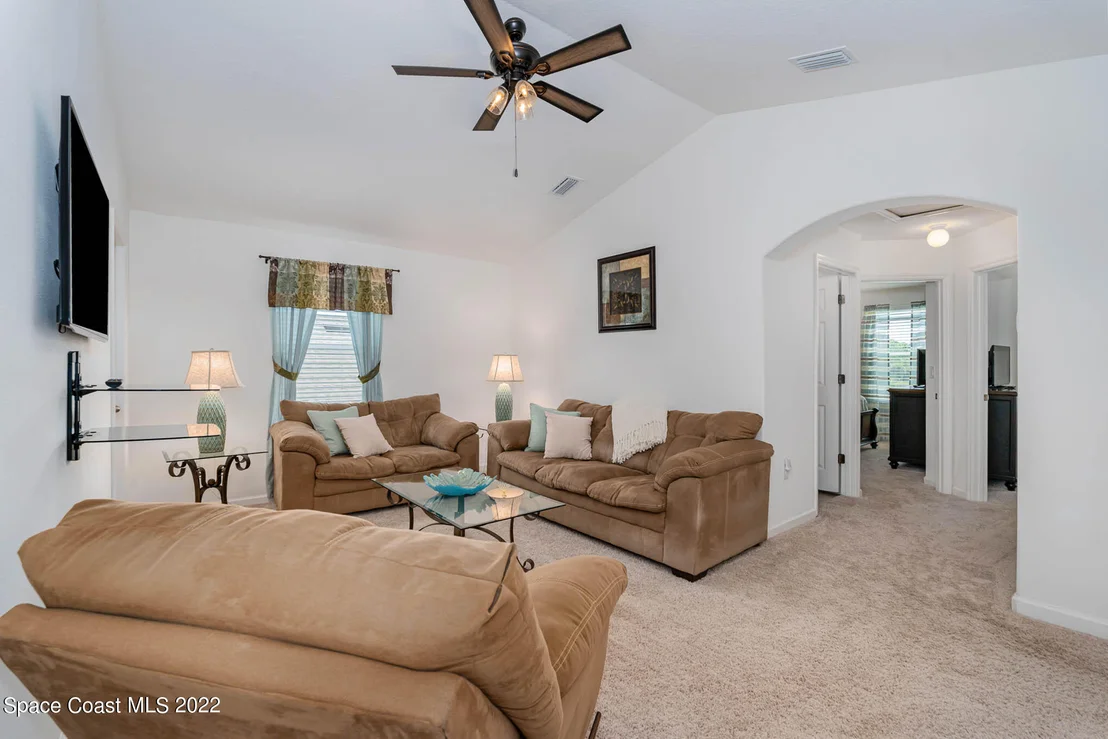 Photo of 970 Fiddleleaf Circle
