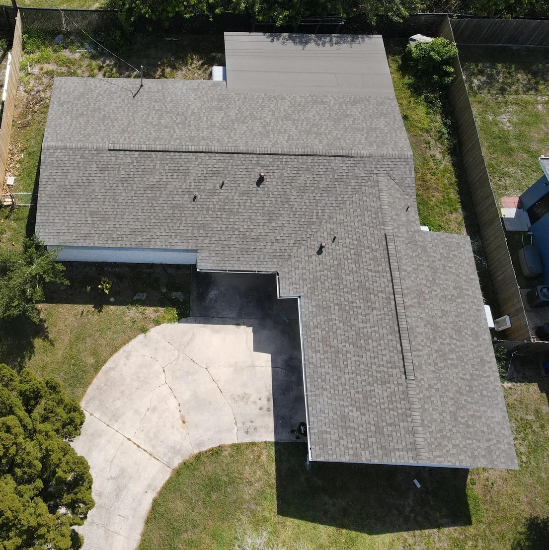 Photo of 1718 Golfview Drive