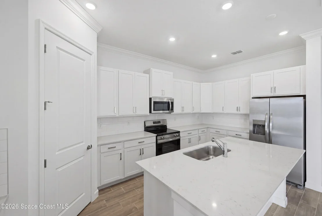 Photo of 1863 Antarus Drive NW