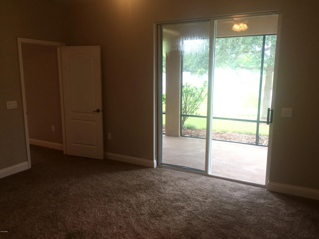 Photo of 1501 Bridgeport Circle
