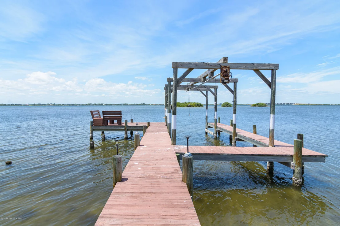 Photo of 454 Lanternback Island Drive