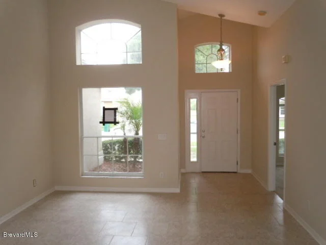 Photo of 2185 Summer Brook Street