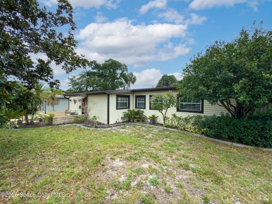 Photo of 986 Sarno Road