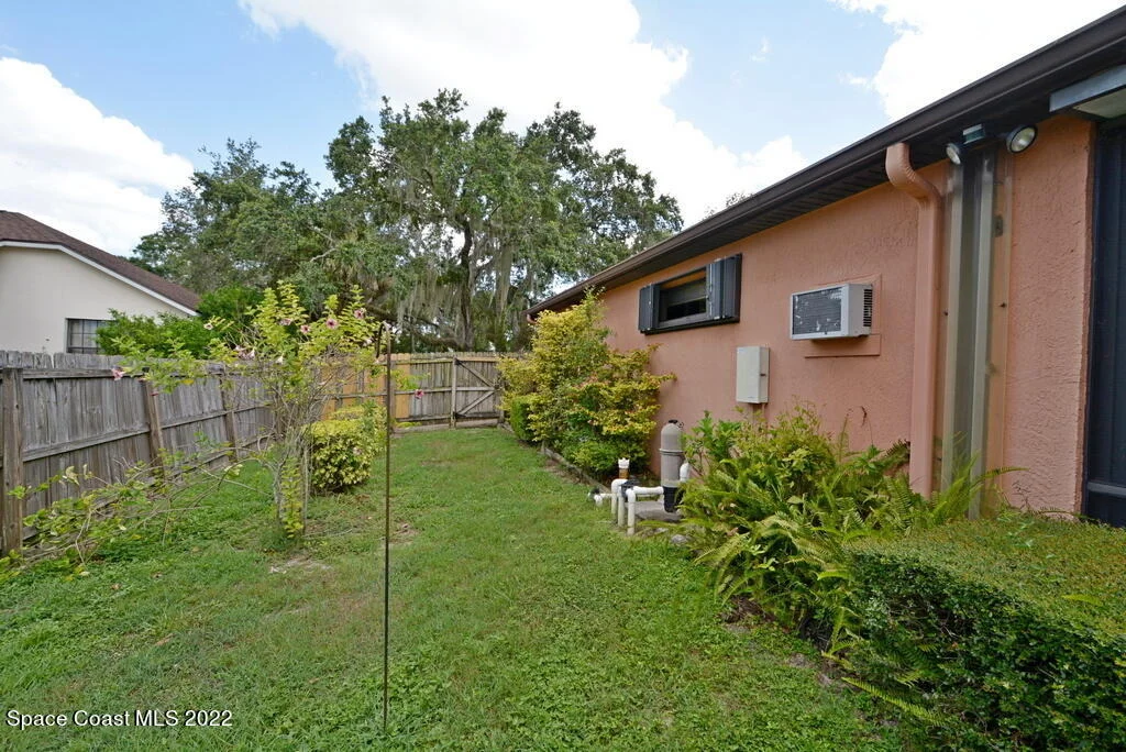 Photo of 3190 Aurora Road