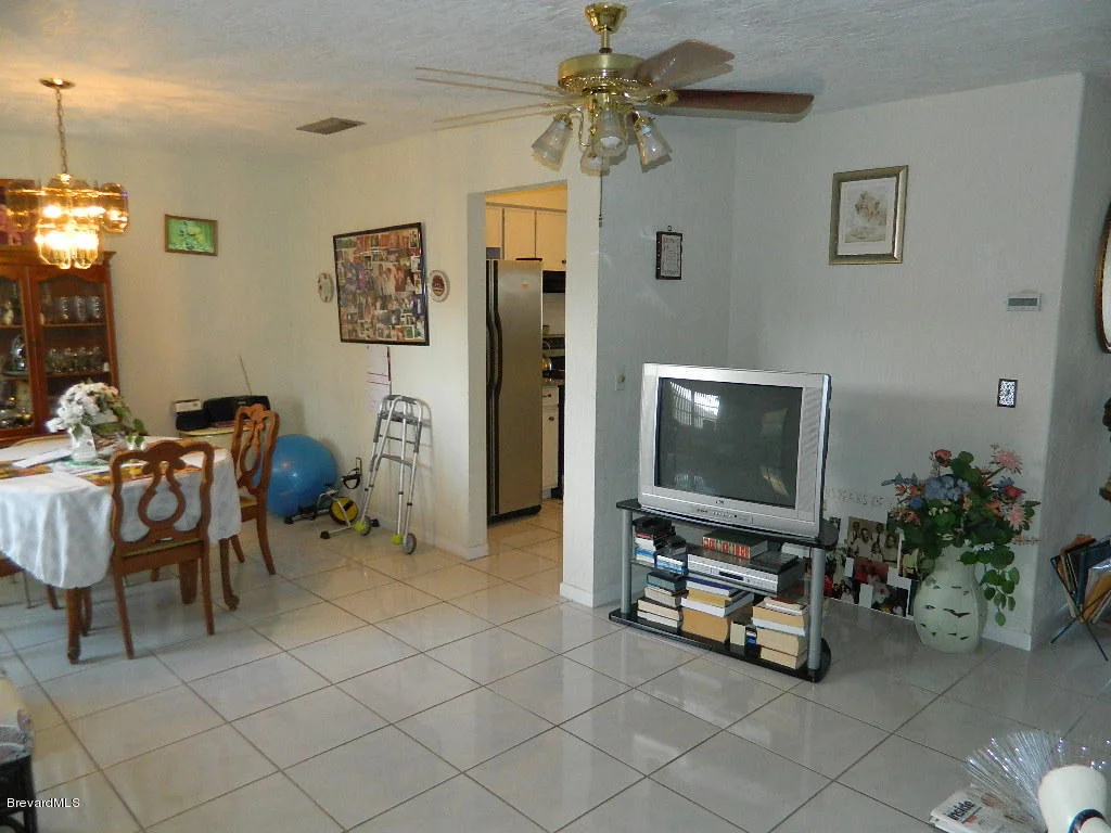 Photo of 1367 Estridge Drive