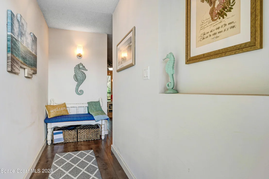 Photo of Unit 4B at 2500 Eagle Drive