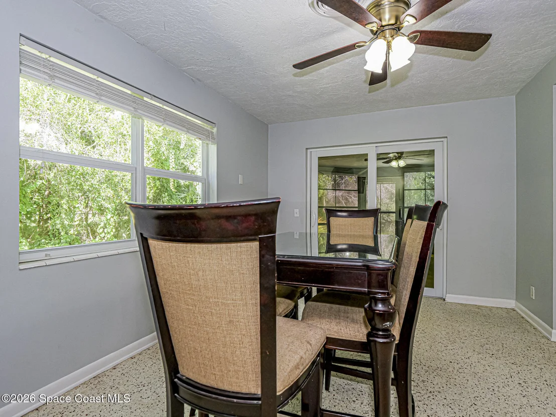 Photo of 2755 6th Place