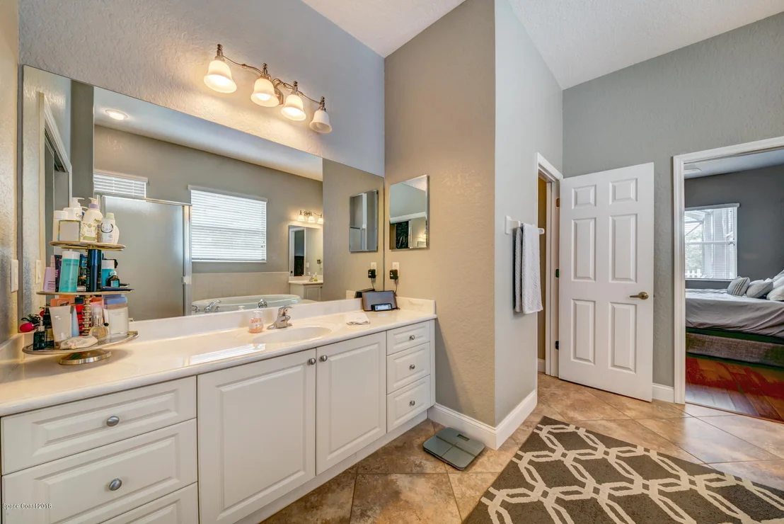 Photo of 4799 Chastain Drive