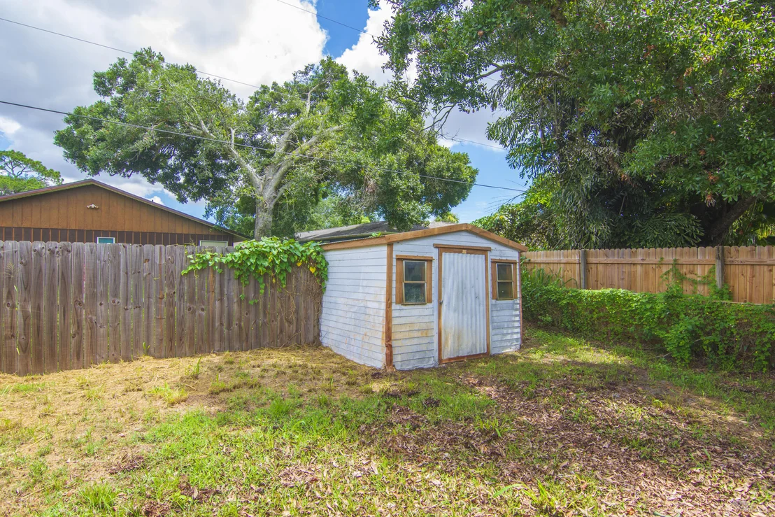 Photo of 3446 1st Road