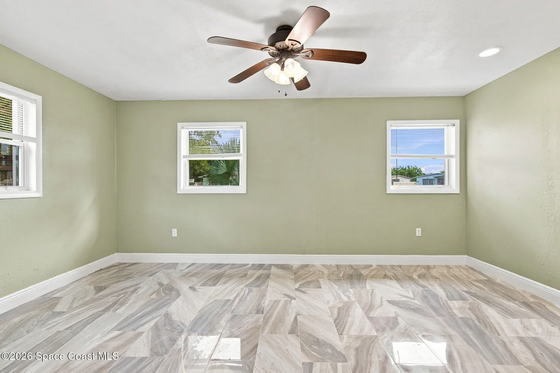 Photo of 2267 Robinhood Drive