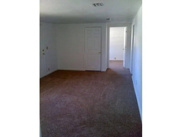 Photo of 1065 Mathers
