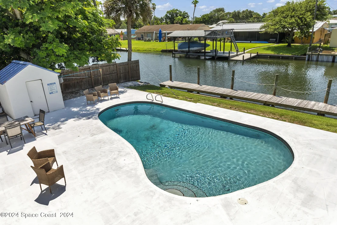 Photo of 492 Dempsey Drive