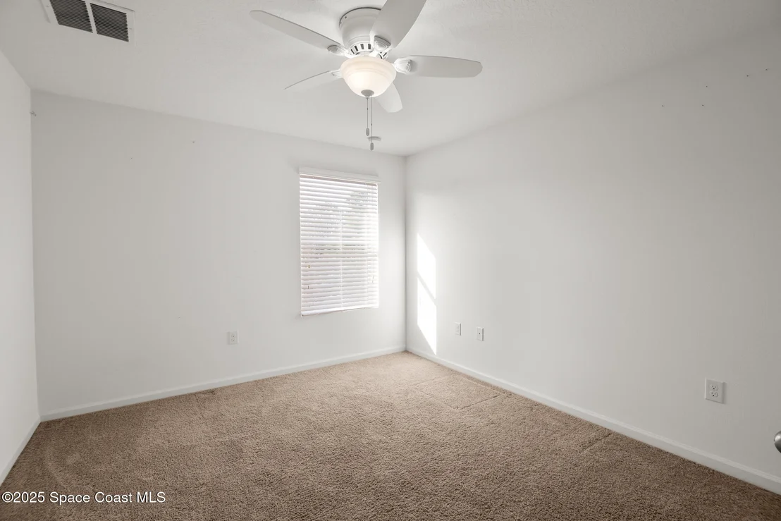 Photo of 950 Dillard Drive SE