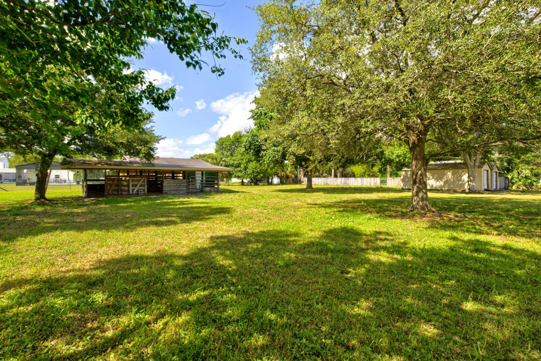 Photo of 4885 Rayburn Road