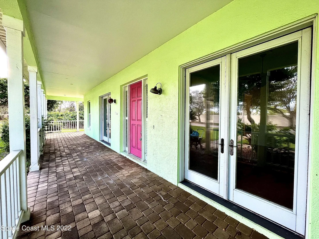 Photo of 202 Waterside Drive