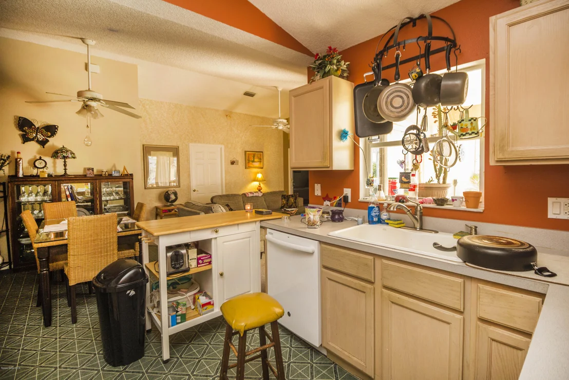 Photo of 1047 Jacaranda Circle