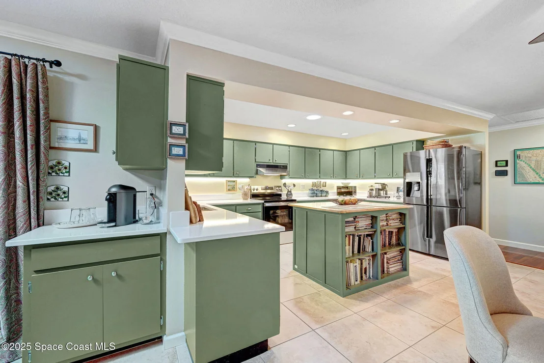 Photo of 847 Kerry Downs Circle