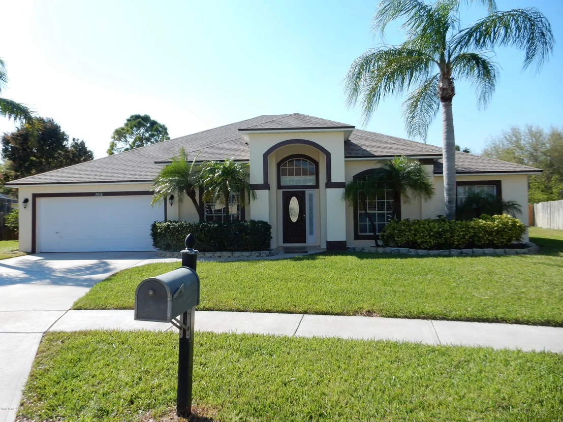 Photo of 2616 Aston Circle
