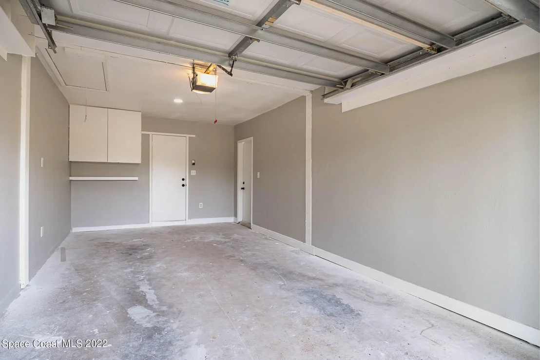 Photo of 5465 Curtis Boulevard
