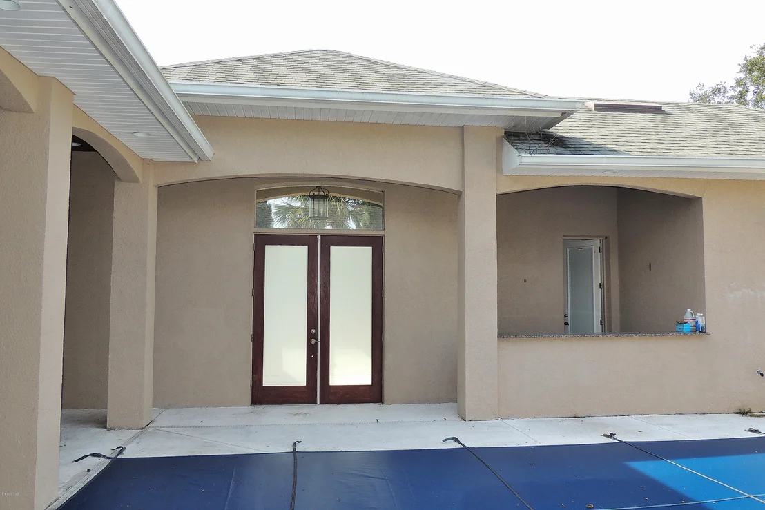 Photo of 1120 NE Riviera Drive