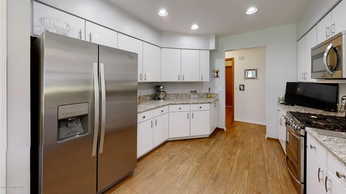Photo of 1380 Silver Lake Drive